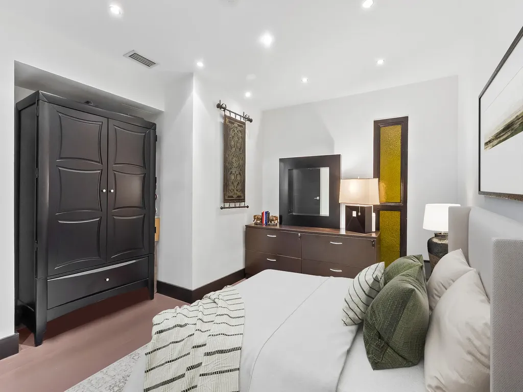 76 Isle Of Venice Drive Fort Lauderdale FL 33301