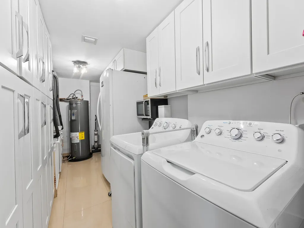 76 Isle Of Venice Drive Fort Lauderdale FL 33301