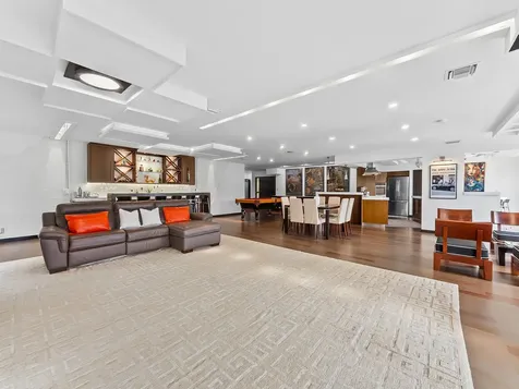 76 Isle Of Venice Drive Fort Lauderdale FL 33301