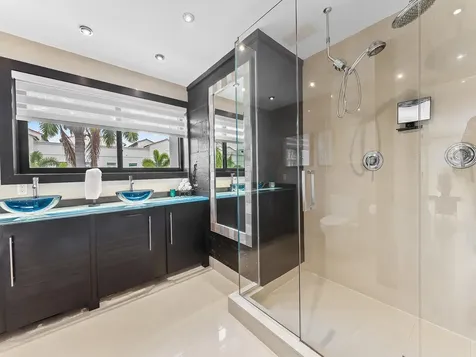 76 Isle Of Venice Drive Fort Lauderdale FL 33301