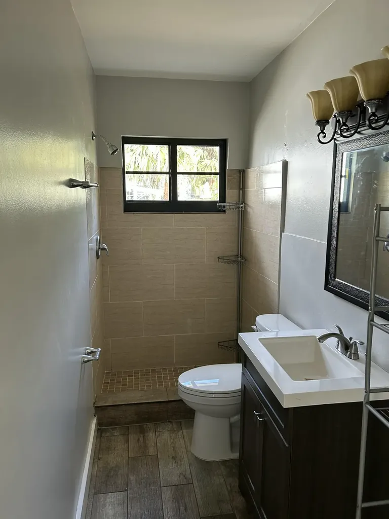 214 S Palmway Lake Worth Beach FL 33460
