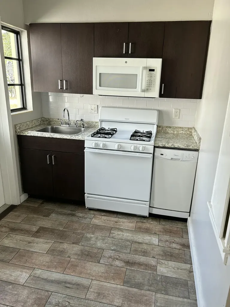 214 S Palmway Lake Worth Beach FL 33460