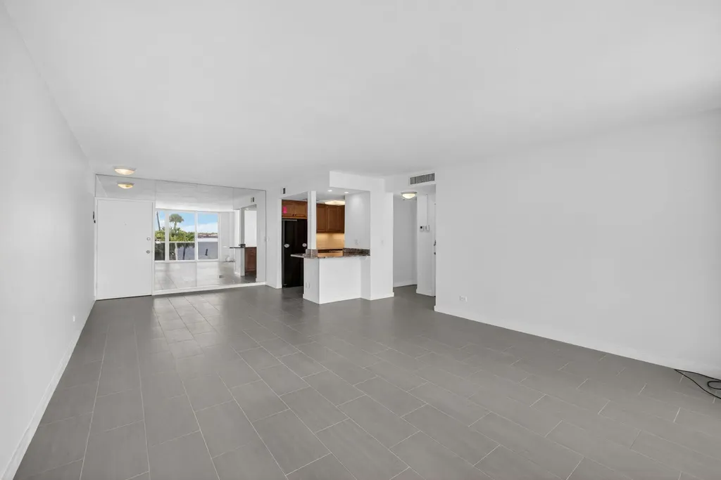 2800 N Flagler Drive West Palm Beach FL 33407