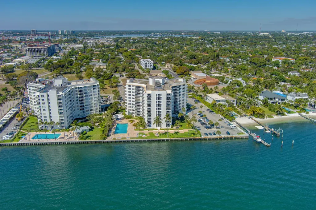 2800 N Flagler Drive West Palm Beach FL 33407