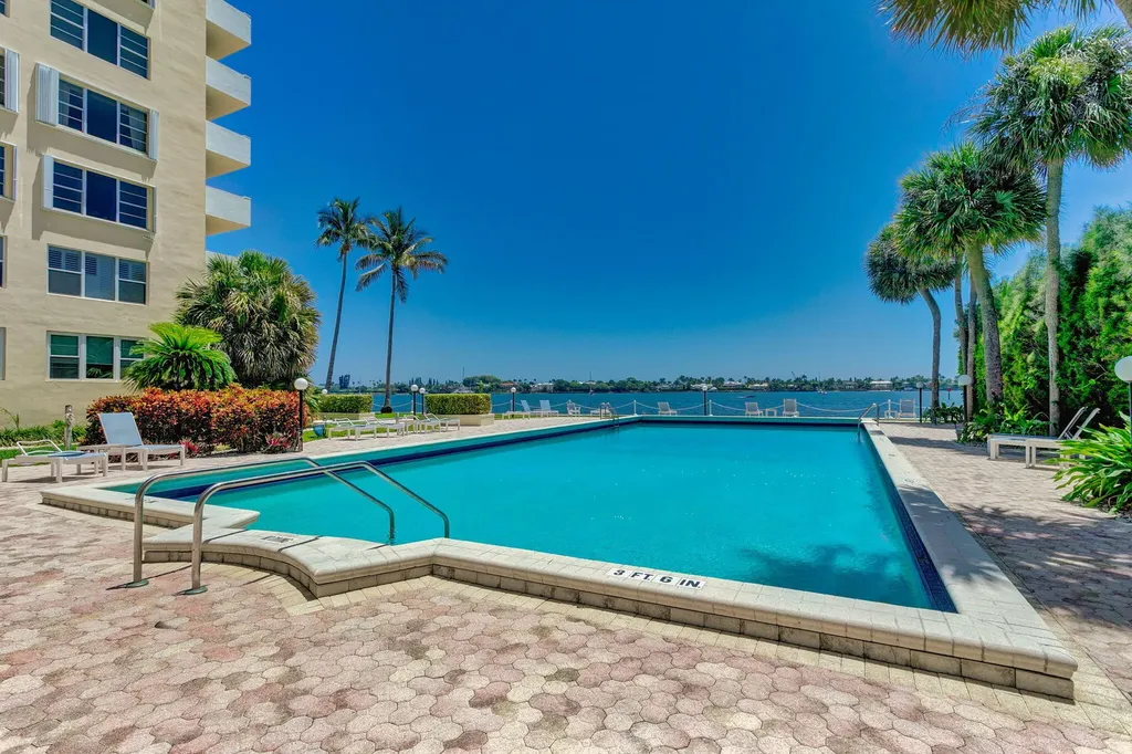 2800 N Flagler Drive West Palm Beach FL 33407