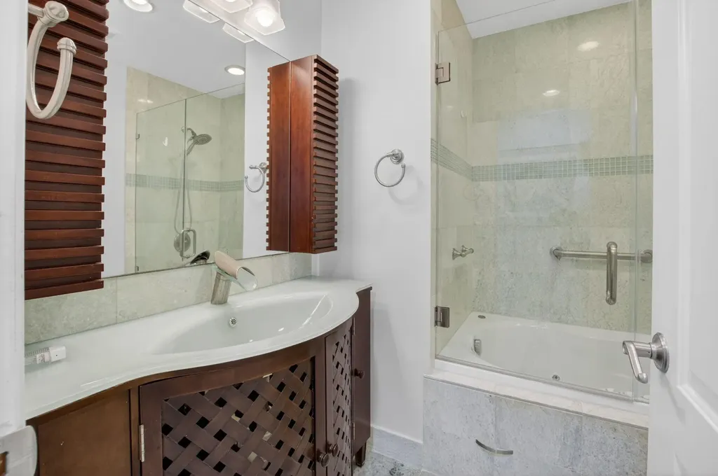 19950 Sawgrass Lane Boca Raton FL 33434