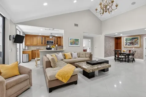 19950 Sawgrass Lane Boca Raton FL 33434