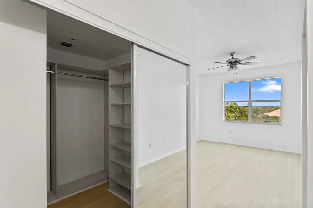 27 Royal Palm Way Boca Raton FL 33432
