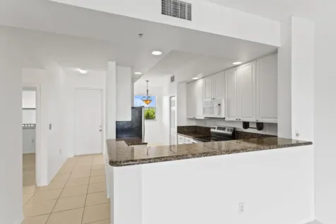 27 Royal Palm Way Boca Raton FL 33432