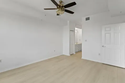 27 Royal Palm Way Boca Raton FL 33432