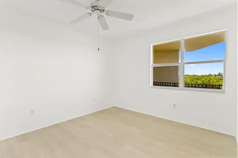27 Royal Palm Way Boca Raton FL 33432