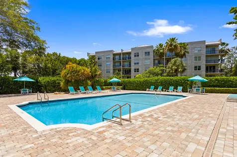 27 Royal Palm Way Boca Raton FL 33432