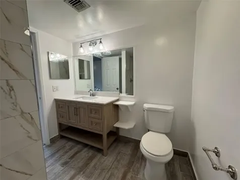 606 Gardens Drive Pompano Beach FL 33069