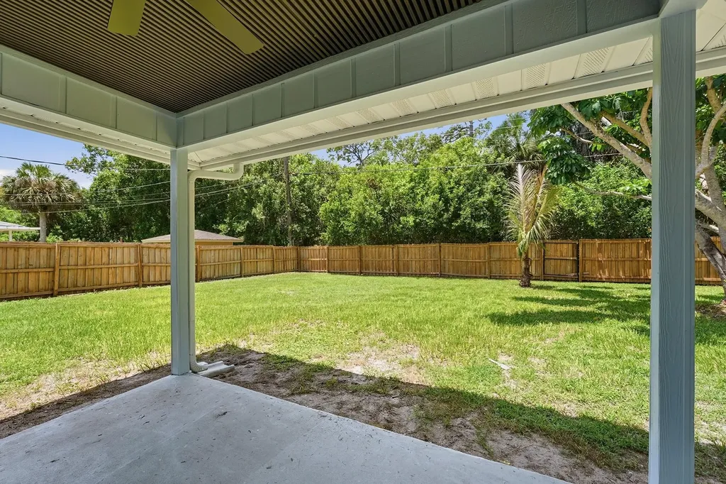 6007 Fort Pierce Boulevard Fort Pierce FL 34951