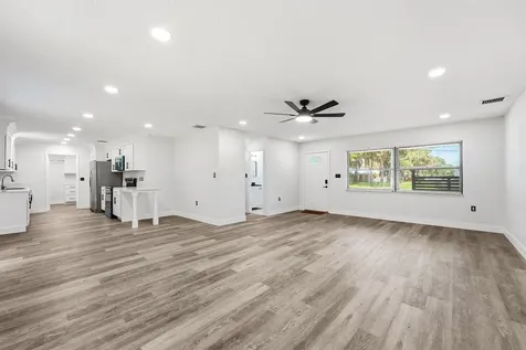 6007 Fort Pierce Boulevard Fort Pierce FL 34951