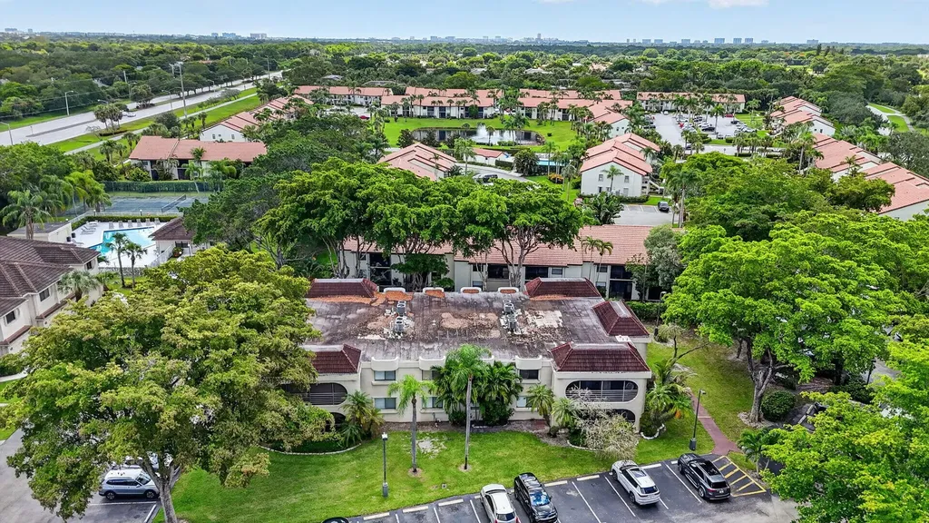 6335 Longboat Lane W Boca Raton FL 33433