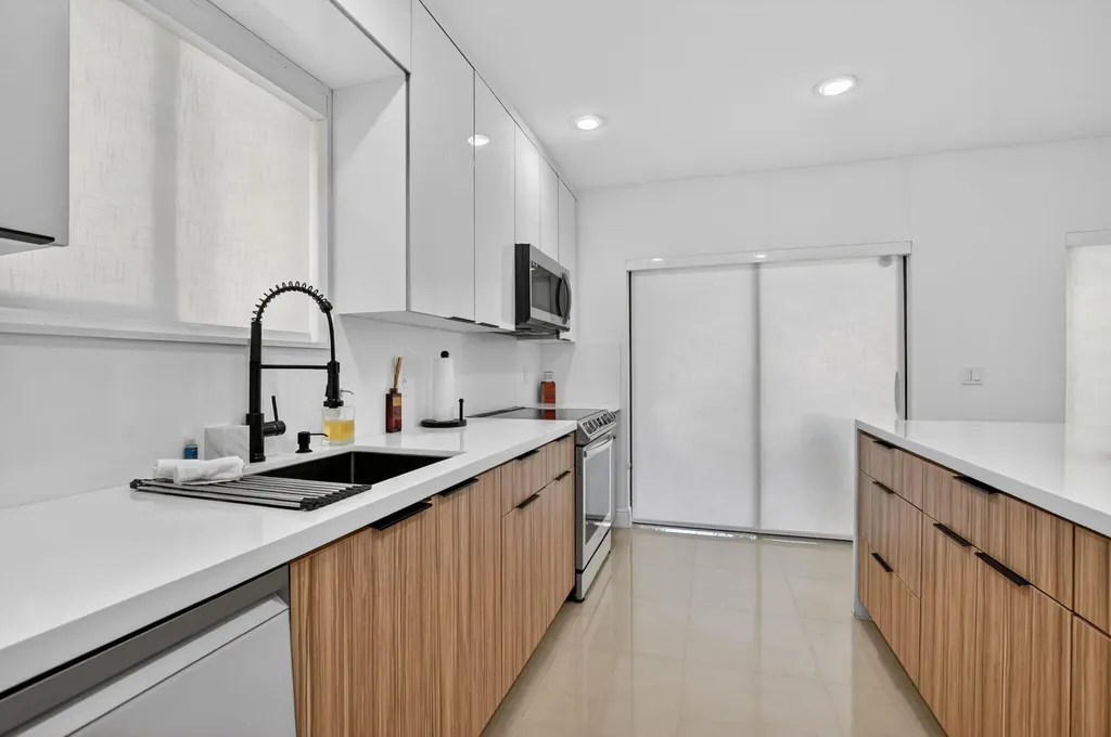 6335 Longboat Lane W Boca Raton FL 33433