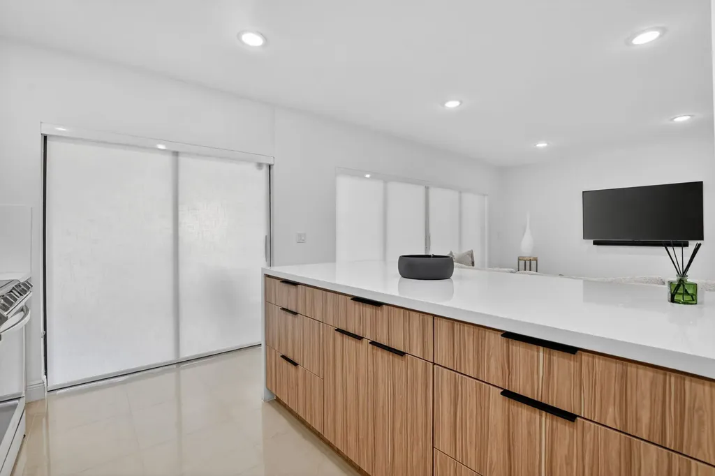 6335 Longboat Lane W Boca Raton FL 33433