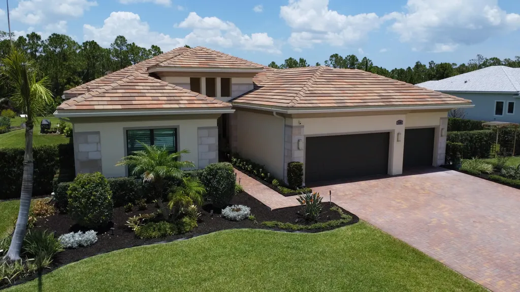 5781 SW Star Apple Street Palm City FL 34990