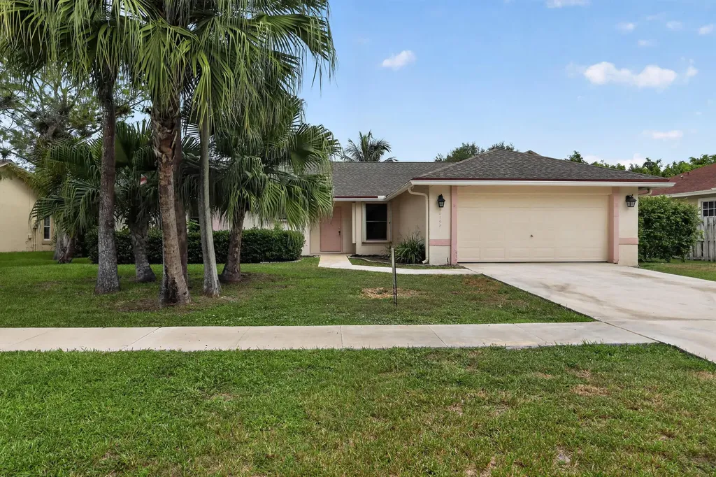 14798 Paddock Drive Wellington FL 33414