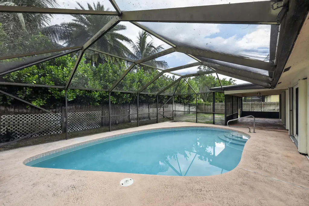 14798 Paddock Drive Wellington FL 33414