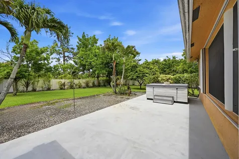 14310 N 85th Road Road N The Acreage FL 33470