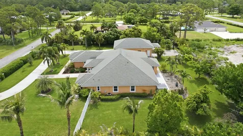 14310 N 85th Road Road N The Acreage FL 33470