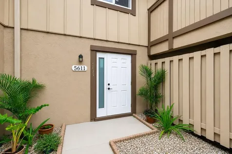 5611 NW 21st Street Lauderhill FL 33313