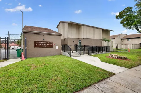 5611 NW 21st Street Lauderhill FL 33313