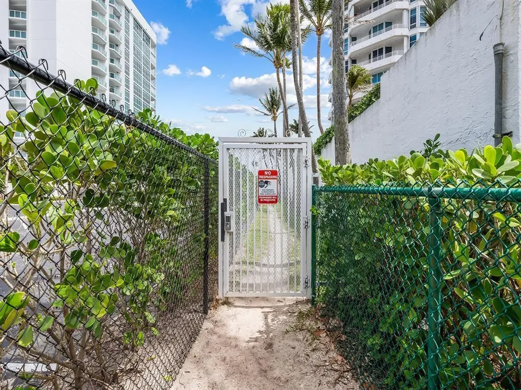 1461 S Ocean Boulevard Pompano Beach FL 33062