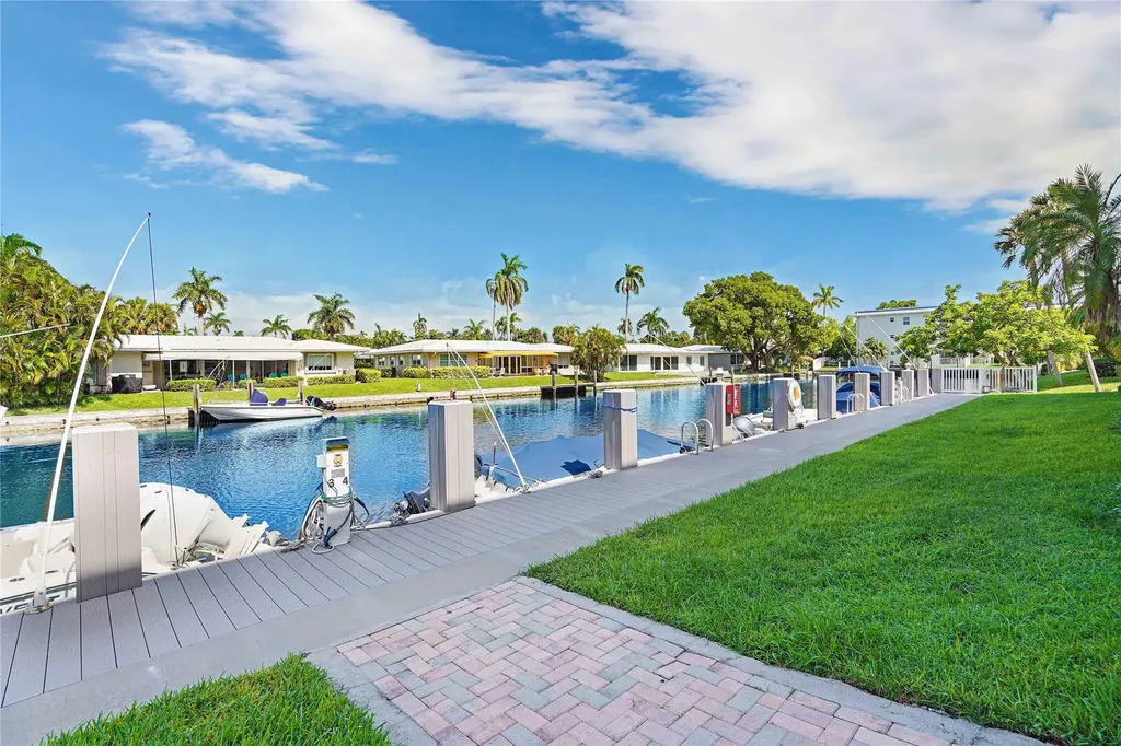 1461 S Ocean Boulevard Pompano Beach FL 33062
