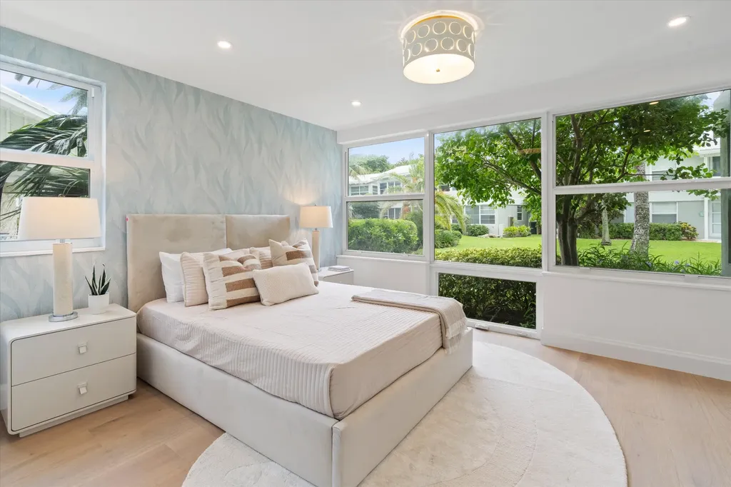 320 S Ocean Boulevard Delray Beach FL 33483