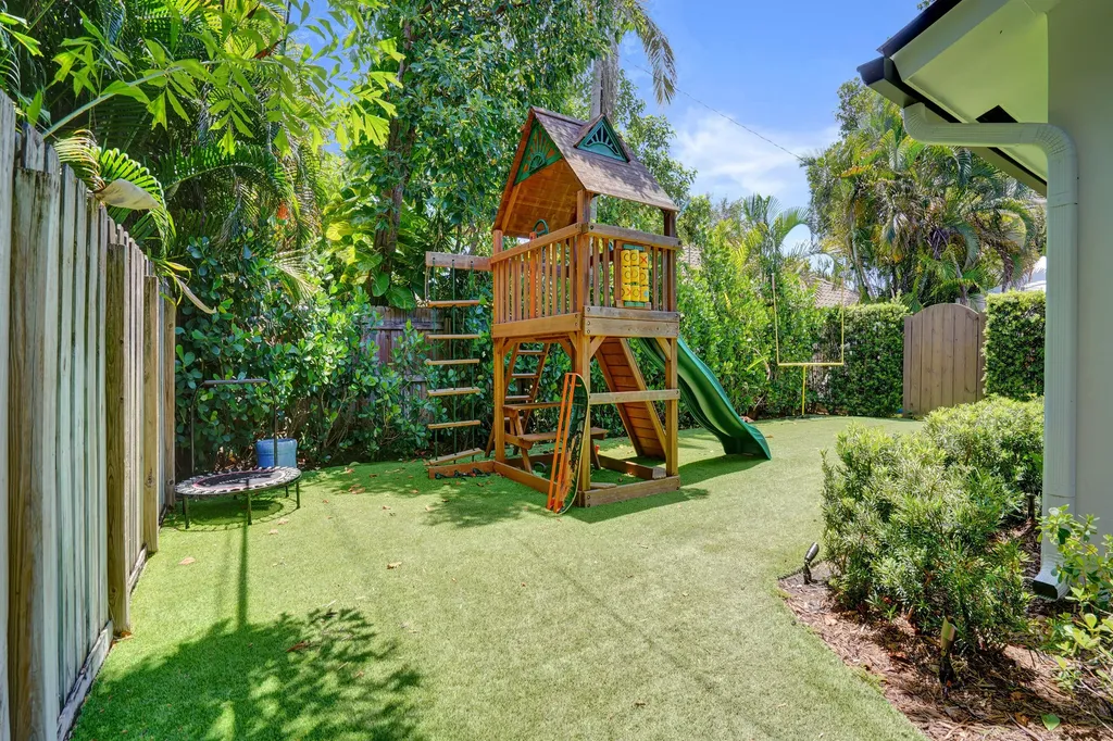2749 NE 35th Drive Fort Lauderdale FL 33308