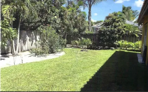 8862 Jaspers Drive Boynton Beach FL 33472