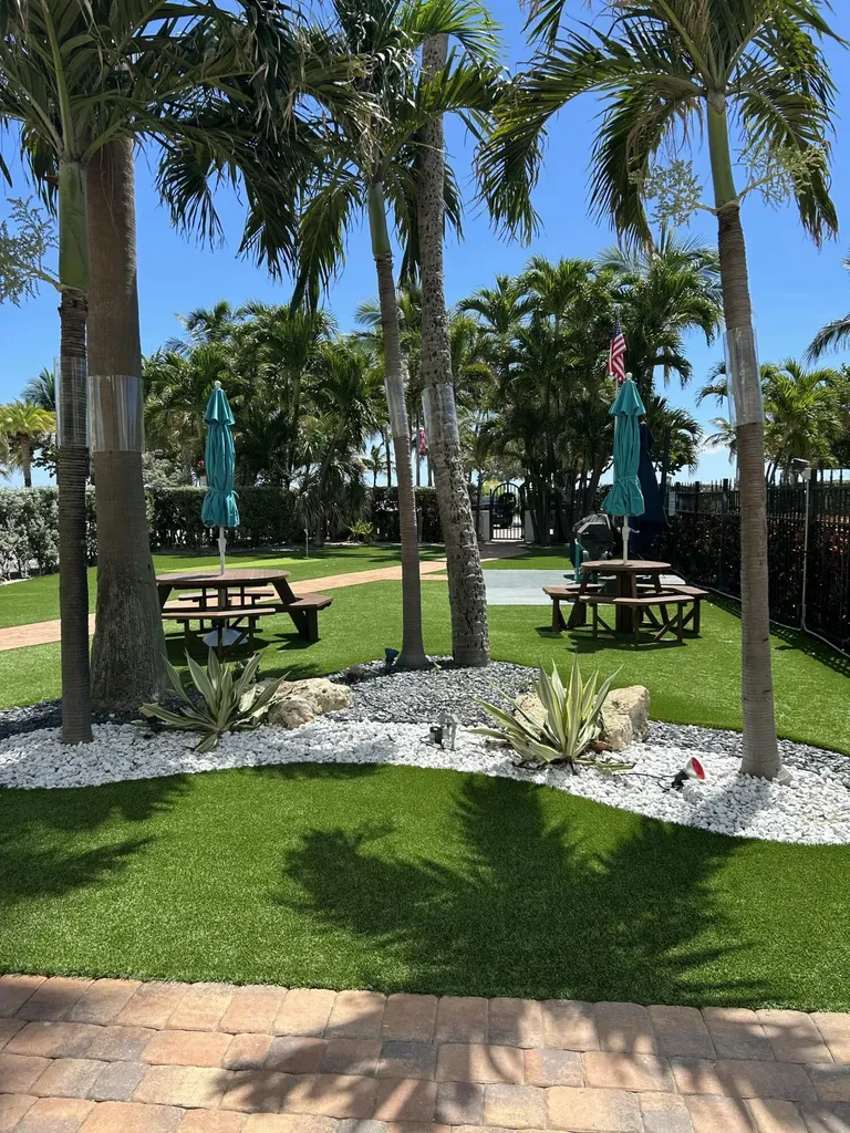 305 N Pompano Beach Boulevard Pompano Beach FL 33062