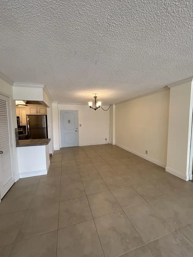 305 N Pompano Beach Boulevard Pompano Beach FL 33062