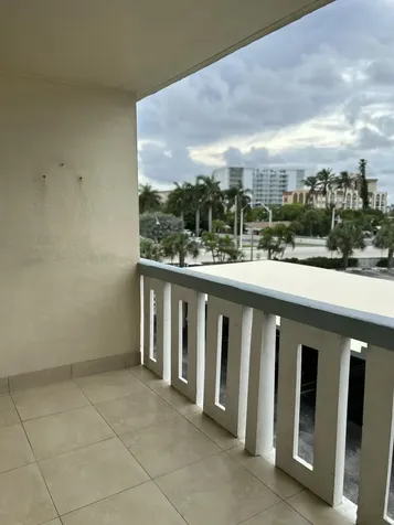 305 N Pompano Beach Boulevard Pompano Beach FL 33062