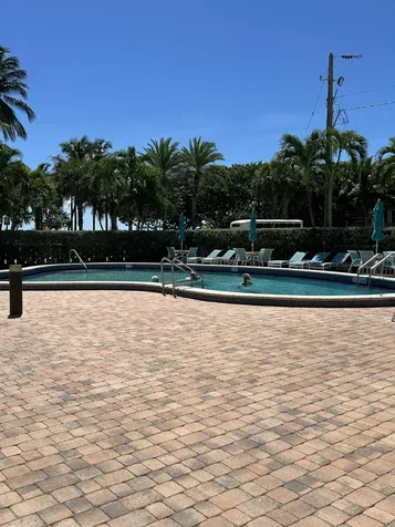 305 N Pompano Beach Boulevard Pompano Beach FL 33062