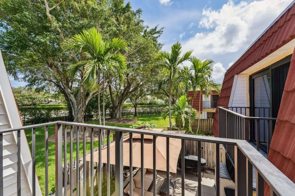 730 NW 99th Circle Plantation FL 33324