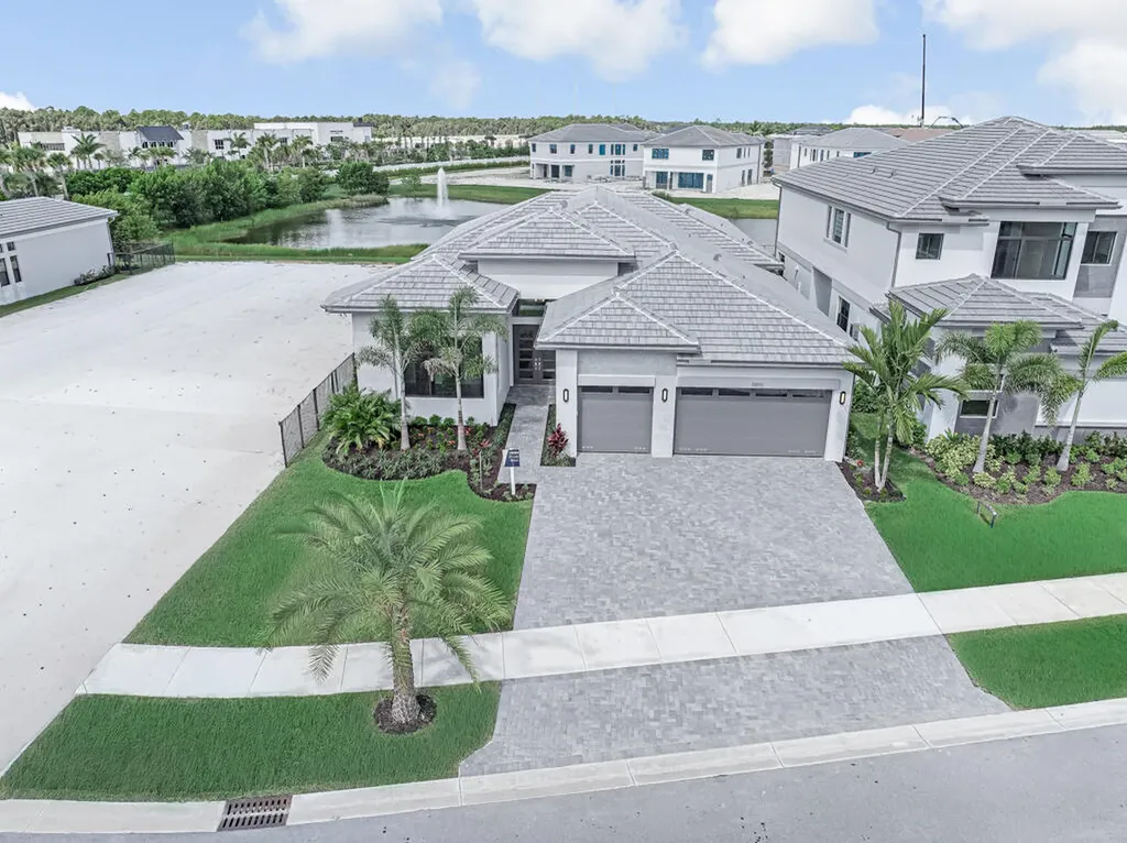 9891 Migration Point Palm Beach Gardens FL 33412