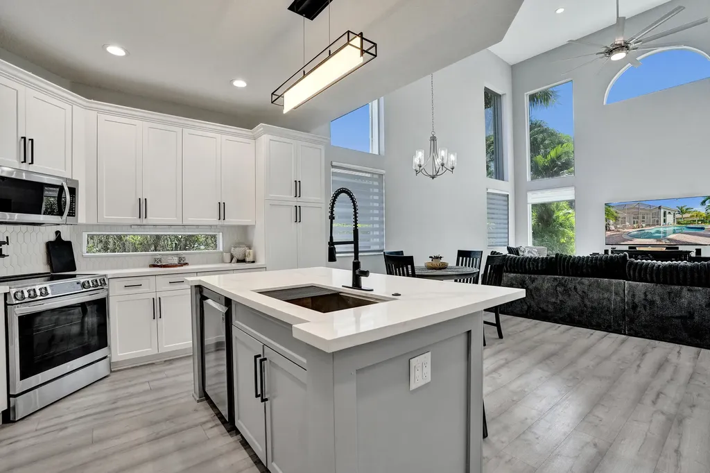 7401 NW 115th Terrace Parkland FL 33076