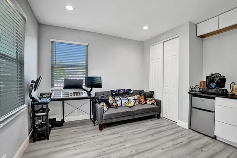 7401 NW 115th Terrace Parkland FL 33076