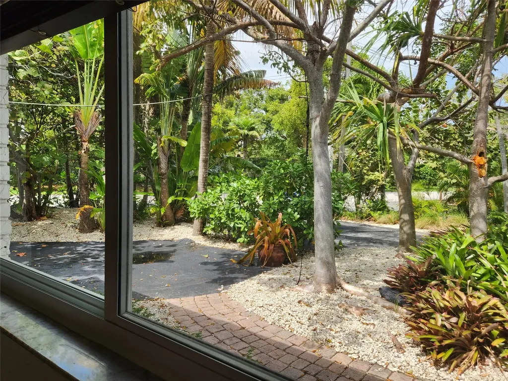 5748 NE 27th Avenue Fort Lauderdale FL 33308