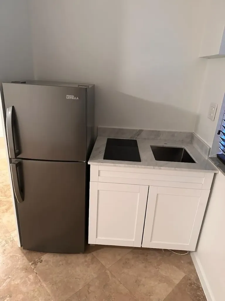 5748 NE 27th Avenue Fort Lauderdale FL 33308