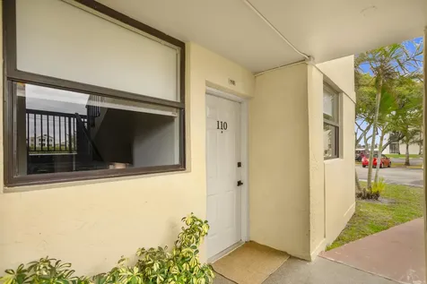 118 Lake Emerald Drive Oakland Park FL 33309
