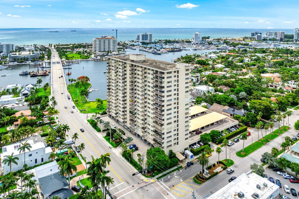 2500 E Las Olas Boulevard Fort Lauderdale FL 33301