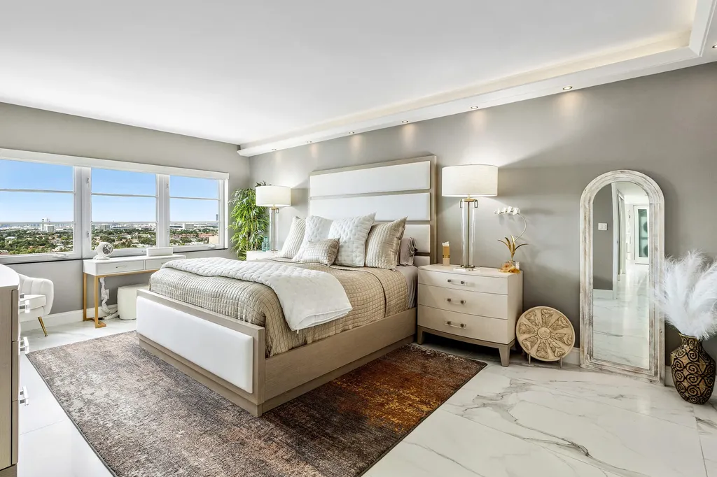 2500 E Las Olas Boulevard Fort Lauderdale FL 33301