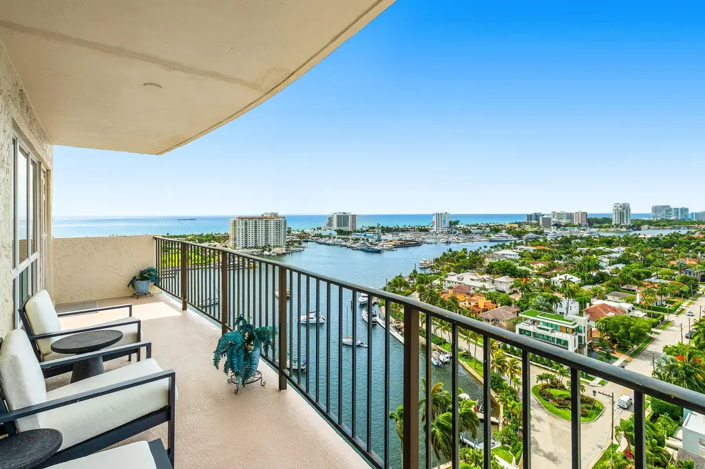 2500 E Las Olas Boulevard Fort Lauderdale FL 33301
