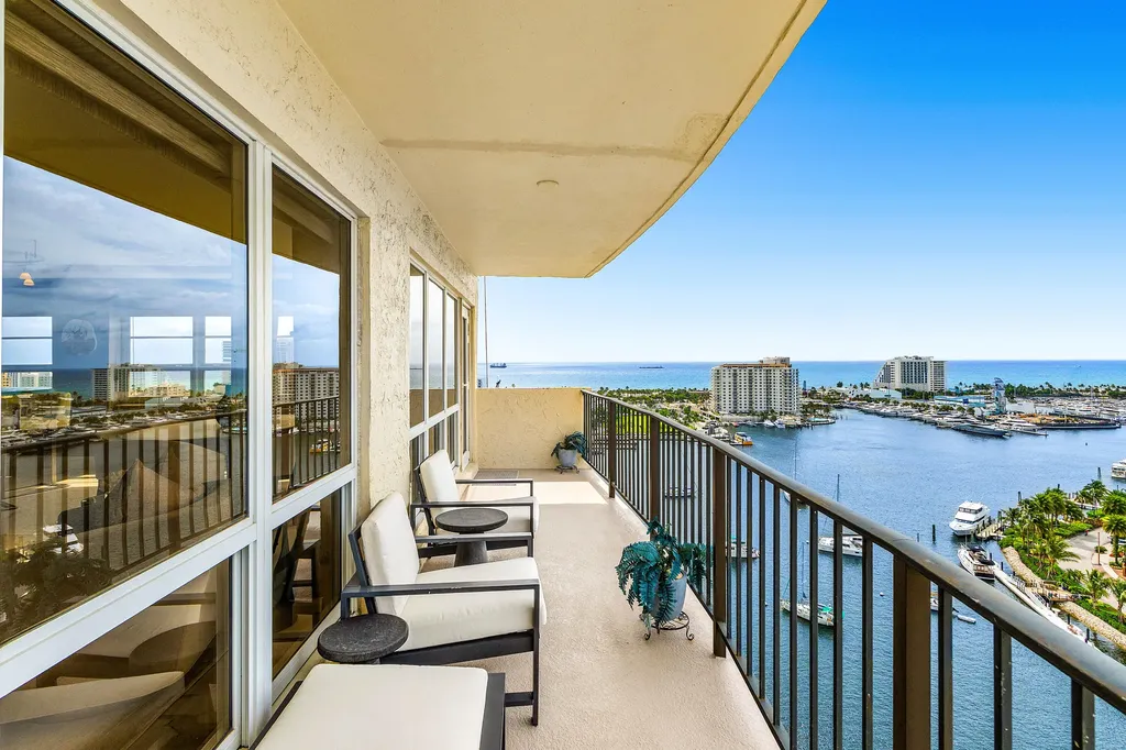 2500 E Las Olas Boulevard Fort Lauderdale FL 33301