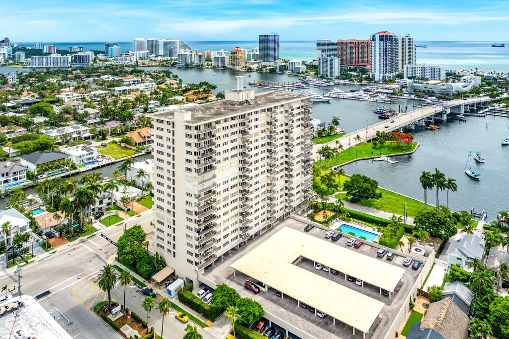 2500 E Las Olas Boulevard Fort Lauderdale FL 33301